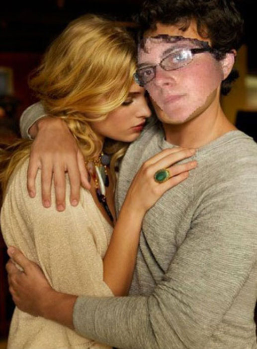 Guys Who Mysteriously Got Really Hot Girlfriends (39 pics)