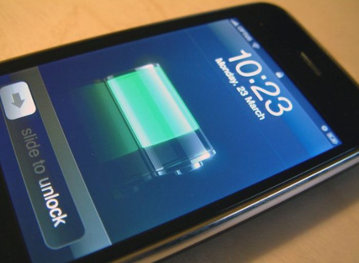 15 Smartphone Hacks That Will Come In Handy While Traveling (15 pics) 15 Smartphone Hacks That Will Come In Handy While Traveling (15 pics)