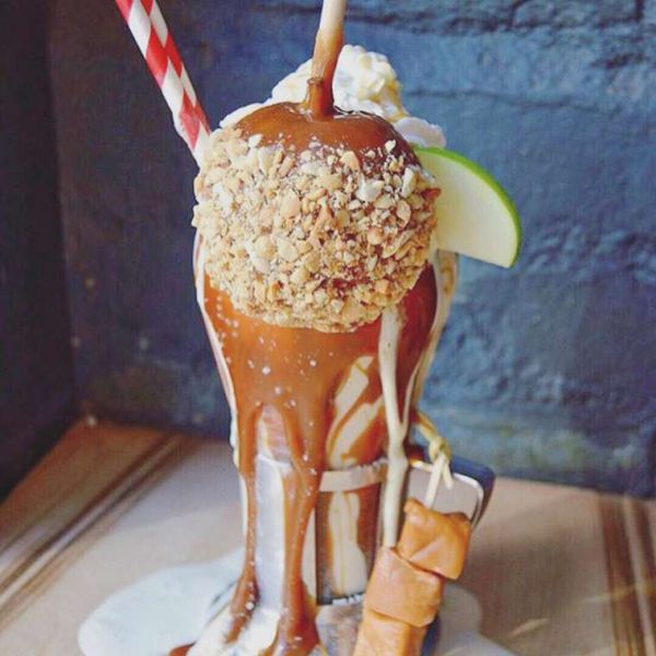 These Giant Milkshakes Look Like The Most Delicious Thing Ever (15 pics)