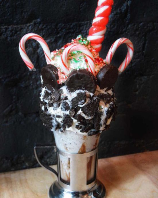 These Giant Milkshakes Look Like The Most Delicious Thing Ever (15 pics)