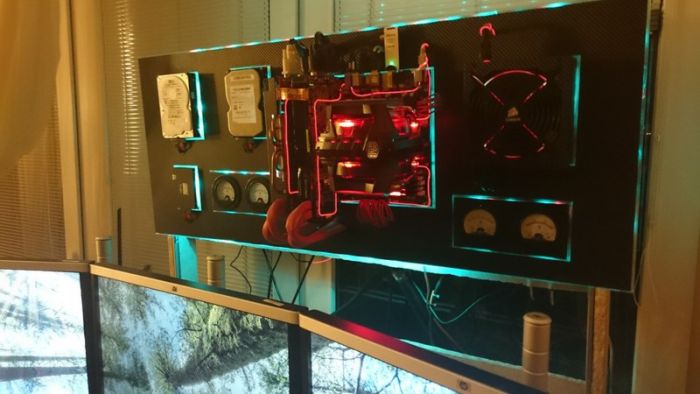 A Little PC Modding Porn For All The Tech Geeks Out There (41 pics)