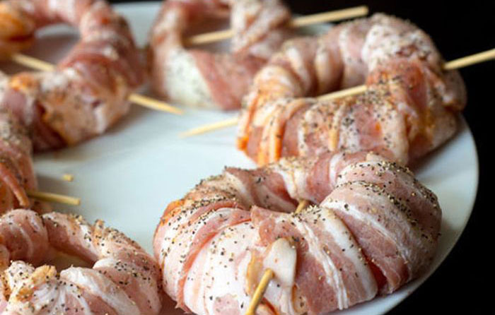 The Perfect Recipe For Bacon Wrapped Onion Rings (7 pics)