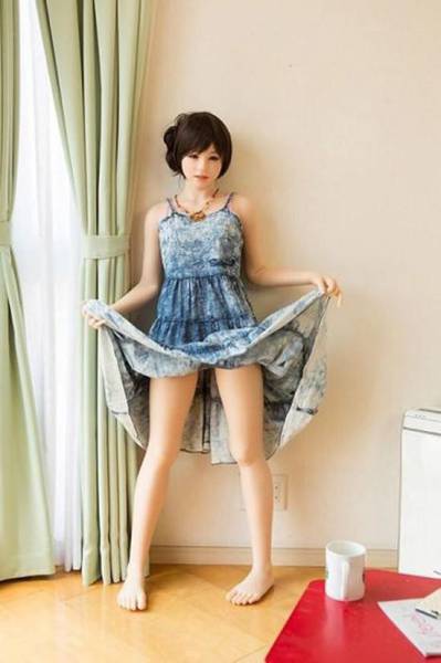 These Japanese Sex Dolls Look So Real It S Almost Scary 28 Pics