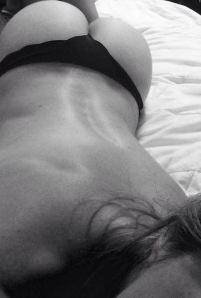 Babes Posing With Their Butts Over Their Backs Is The Hottest Thing Ever (48 pics)