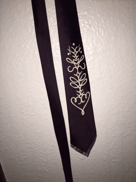 Can You Find The Secret Message This Grandpa Hid In His Tie? (2 pics)