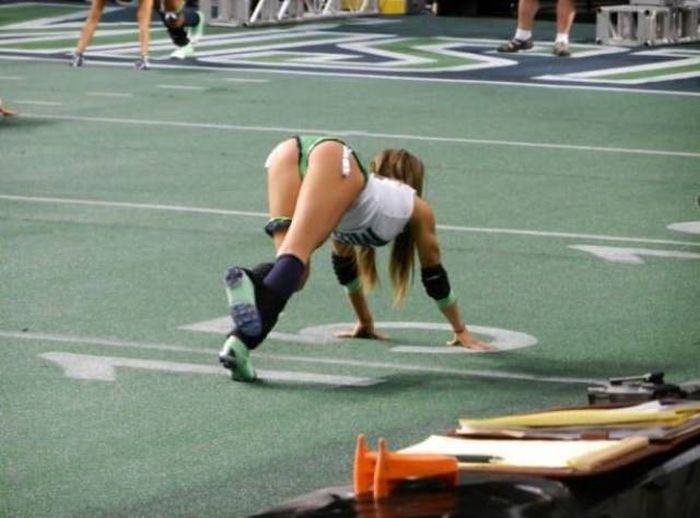 Sporty Girls Are Easy To Love Because They're Strong And Extremely Sexy (51 pics)