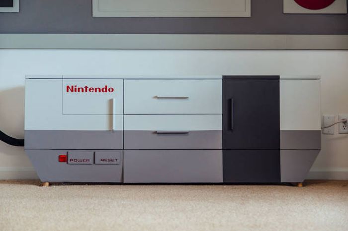 Parents Create A Giant NES Replica For Their Kids (19 pics)