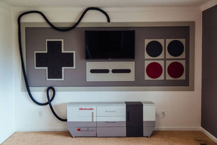 Parents Create A Giant NES Replica For Their Kids (19 pics)