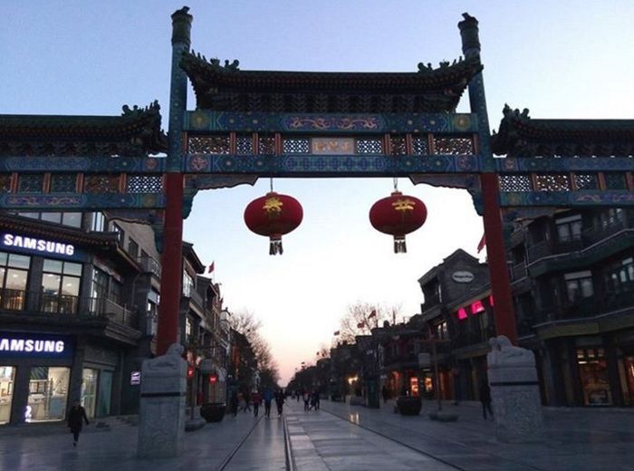 Beijing Looks Like A Ghost Town (13 pics)