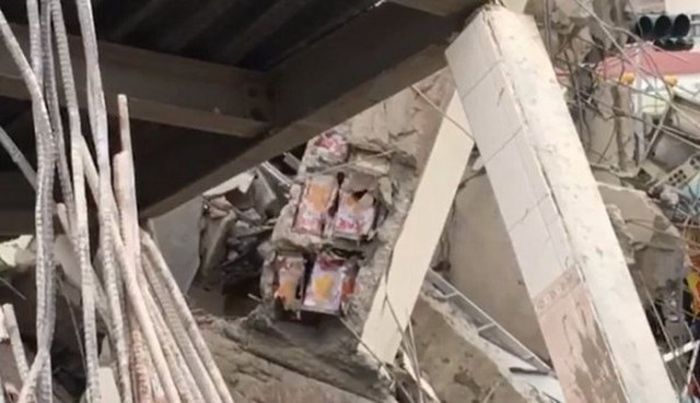 Building In Taiwan Torn Apart By An Earthquake (4 pics)