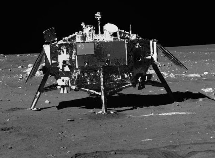 Photos From China's Very First Moon Landing (12 pics)