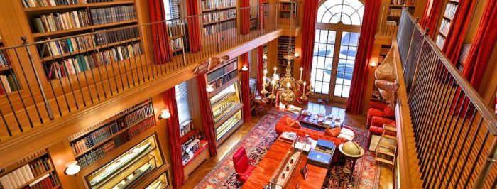 A White Collar Criminal Is Selling His Gigantic Canadian Mansion (15 pics)