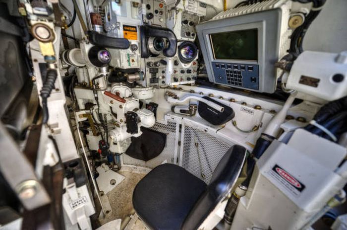 The View From Inside Several Different Cockpits (42 pics)