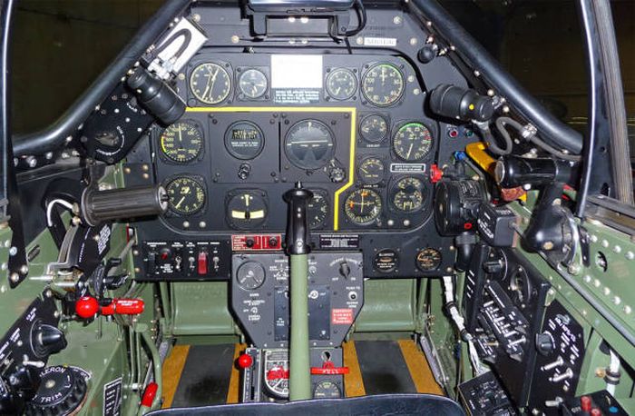 The View From Inside Several Different Cockpits (42 pics)