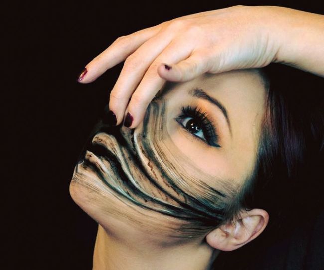 Makeup Artist Transforms Herself Into Terrifying Creatures (30 pics)