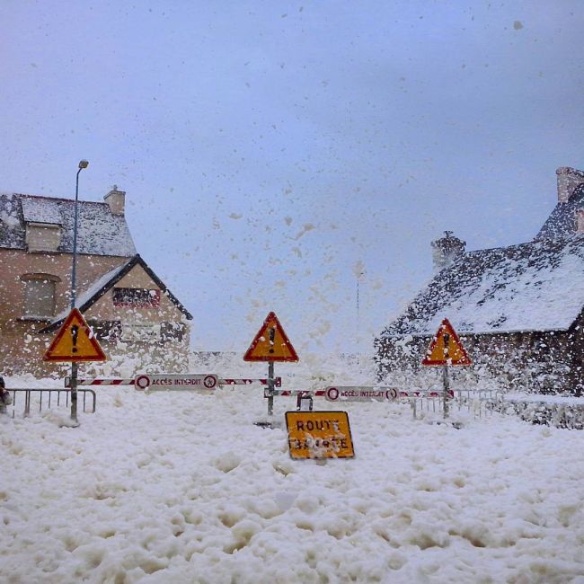 A Town In France Is Completely Covered In Foam (8 pics)