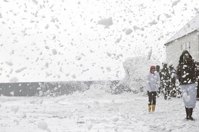 A Town In France Is Completely Covered In Foam (8 pics)