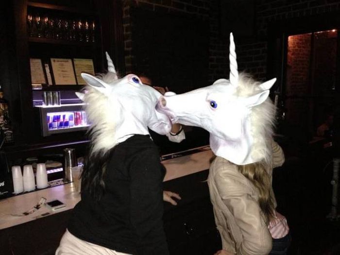 Acid Picdump (98 pics)