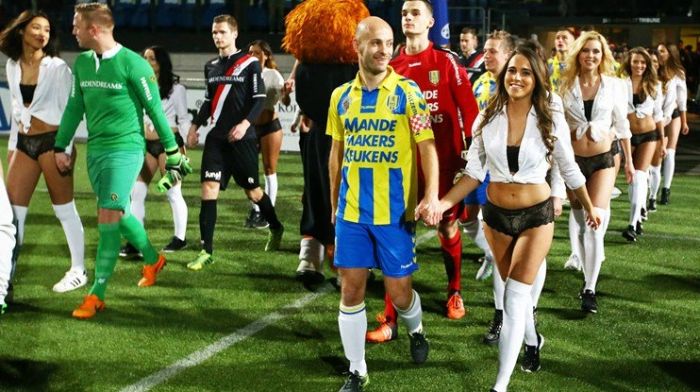 Dutch Football Team Replaces Their Mascots With Models For Valentine's Day (9 pics)