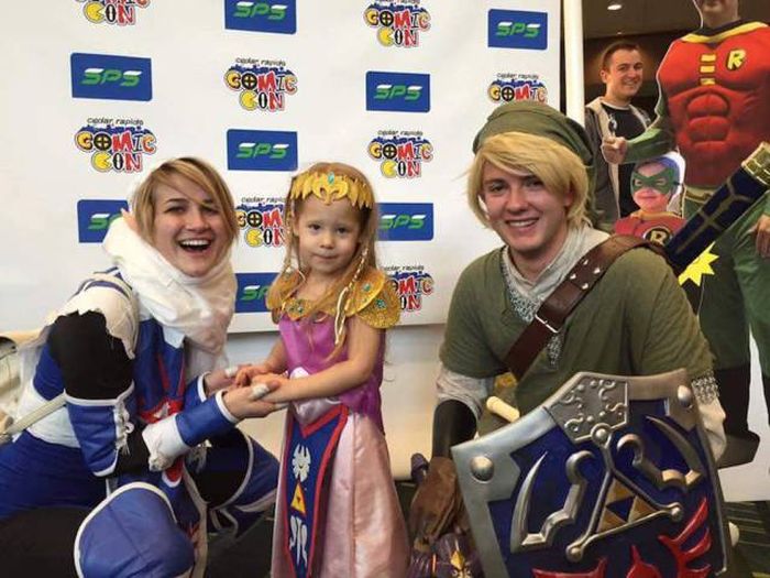 Pictures That Prove Gamers Get To Have All The Fun (33 pics)