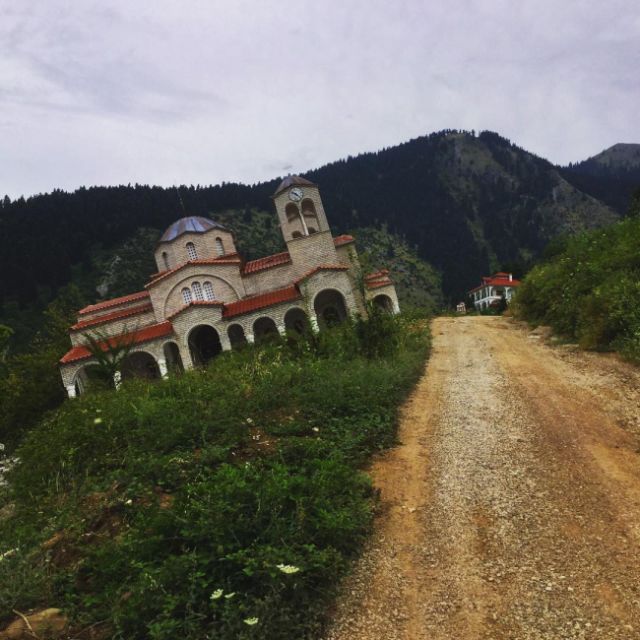 There's A Sinking Ghost Town In Greece (9 pics)