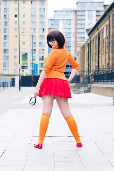 Sexy Cosplay Girls That Will Keep You Busy For A While (22 pics)