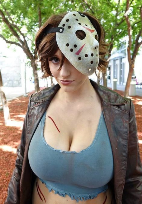 Sexy Cosplay Girls That Will Keep You Busy For A While (22 pics)