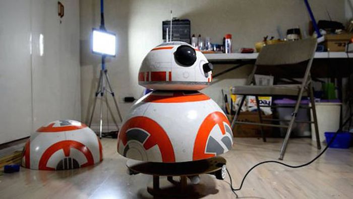 Filipino Teen Builds His Own Working BB-8 Droid From Star Wars (17 pics)