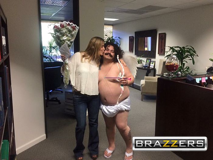 The Brazzers Logo Can Turn Any Ordinary Picture Into Something Dirty (15 pics)