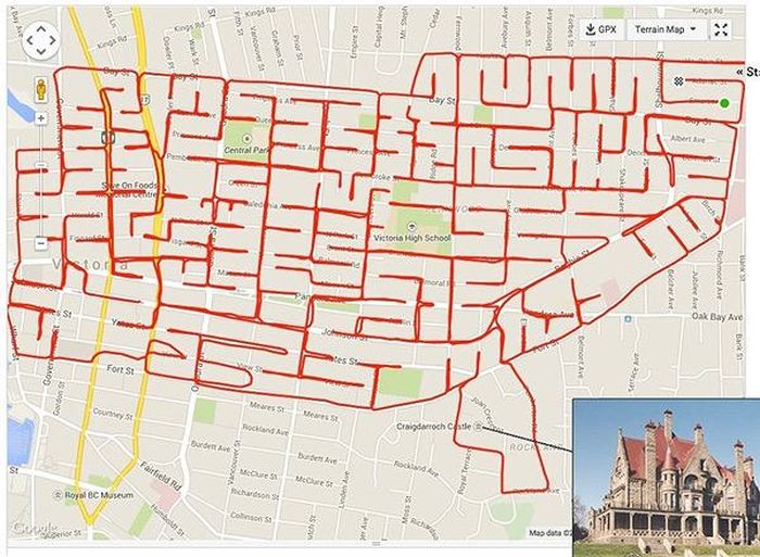 Guy On Bike Creates Giant Doodles Using His GPS App (9 pics)