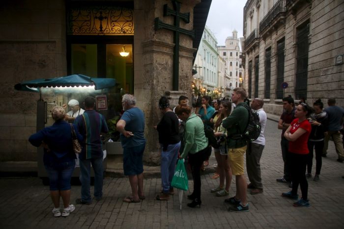 Photos That Show What Life Is Like In Cuba (33 pics)