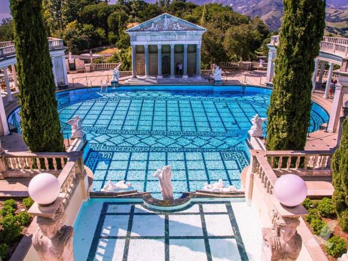 Beautiful Swimming Pools That Will Take Your Breath Away (30 pics)