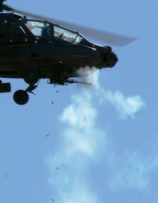 AH-64 Apache (35 pics)