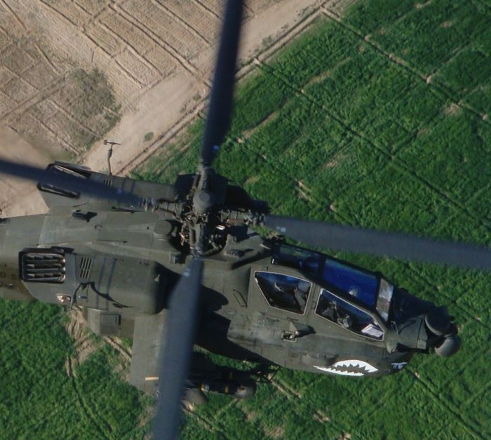 AH-64 Apache (35 pics)