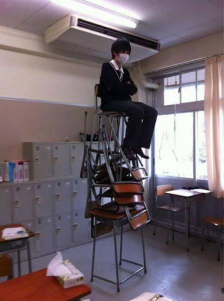 Unusual Occurrences That Could Only Happen In Japan (42 pics)