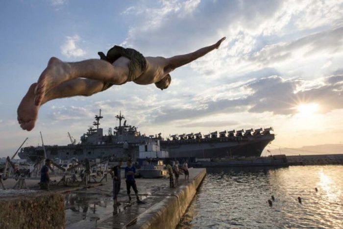 The US Navy Enjoys A Little Downtime While Out At Sea (21 pics)