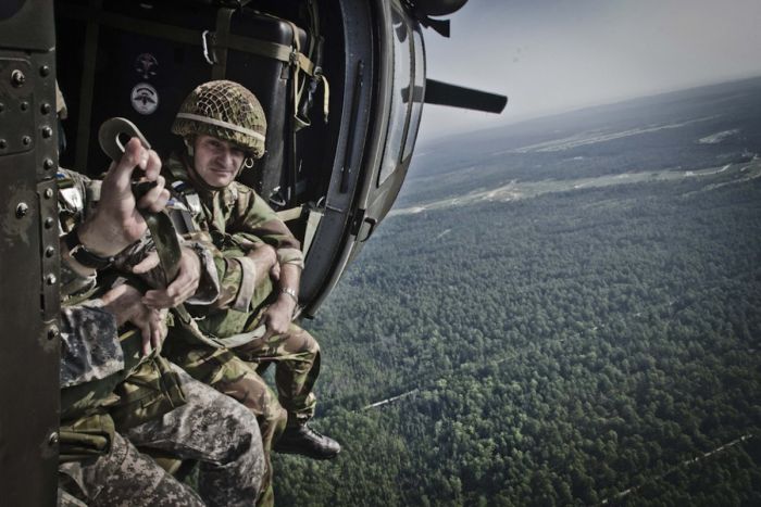 US Marines Jump Out Of A Plane And Into Action (19 pics)
