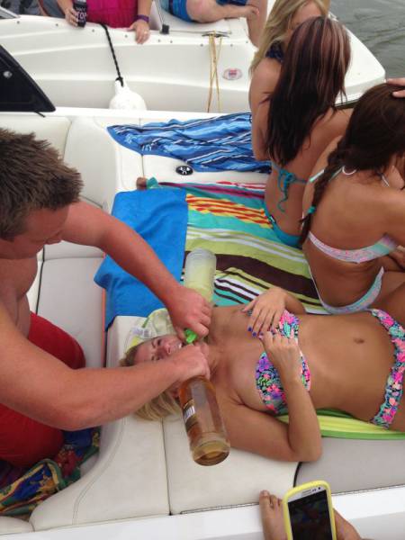 These People Might Have Had Just A Little Too Much Alcohol (41 pics)