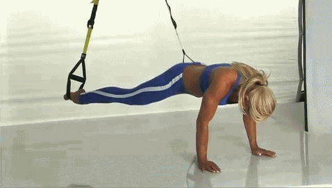 These Gifs Of Gorgeous Girls At The Gym Will Inspire You To Work Out (30 gifs)