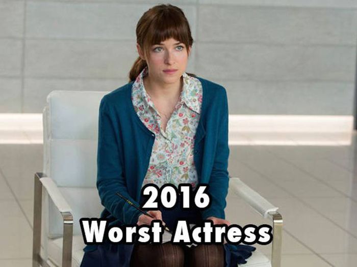 Here Are The Winners From The 2016 Golden Raspberry Awards (11 pics)