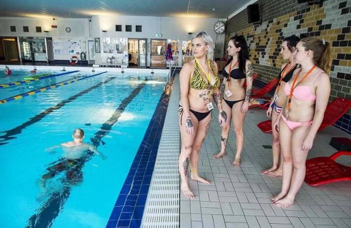 The Groping Guard Are Making It Safe For Women To Swim In Sweden (13 pics)