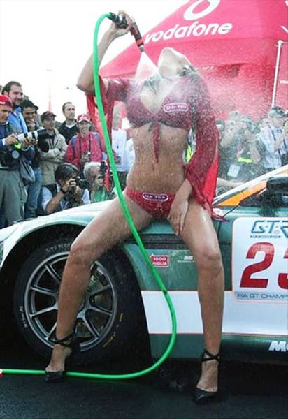 Nobody Washes Cars Better Than Soaking Wet Babes In Bikinis (55 pics)