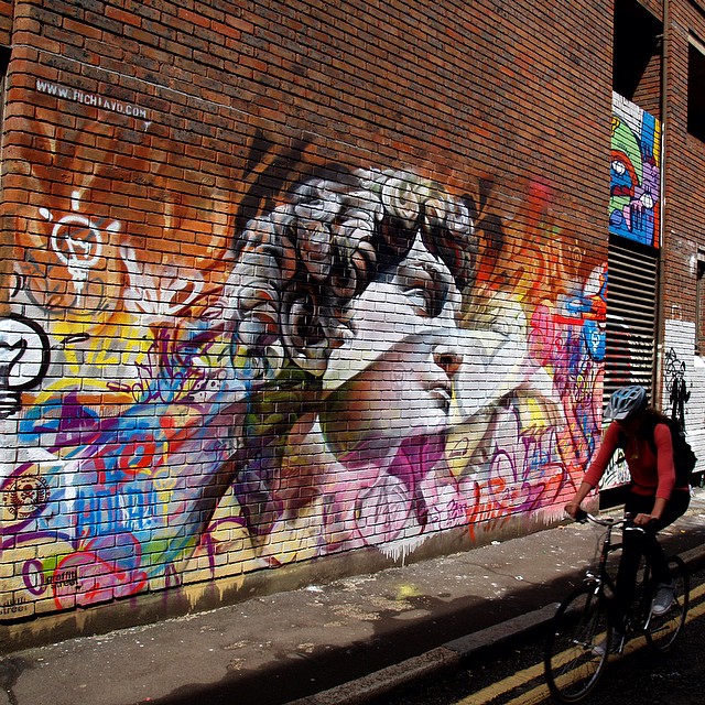 PichiAvo's Street Art Is On A Whole Different Level (15 pics)