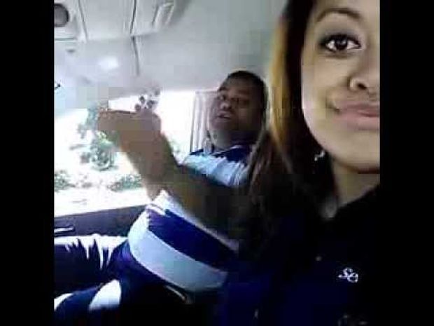 People Who Got Busted While Trying To Take The Perfect Selfie (22 pics)