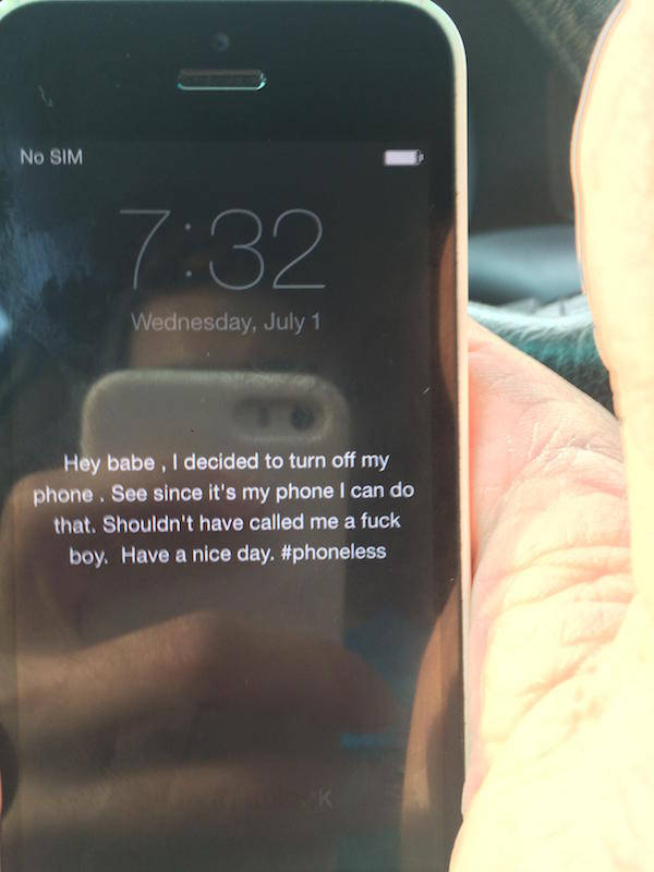 Girl Gets Put In Her Place After Trying To Steal Her Ex Boyfriend's Phone (11 pics)