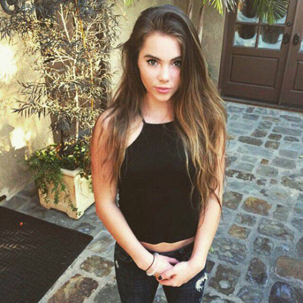 McKayla Maroney Is Now Smoking Hot And People Are Taking Notice (29 pics)