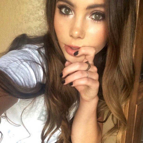McKayla Maroney Is Now Smoking Hot And People Are Taking Notice (29 pics)