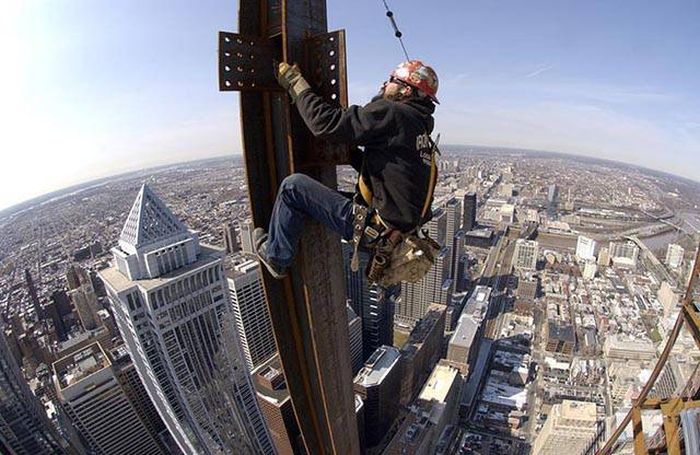 These Are Easily The Worst Jobs On The Entire Planet (37 pics)