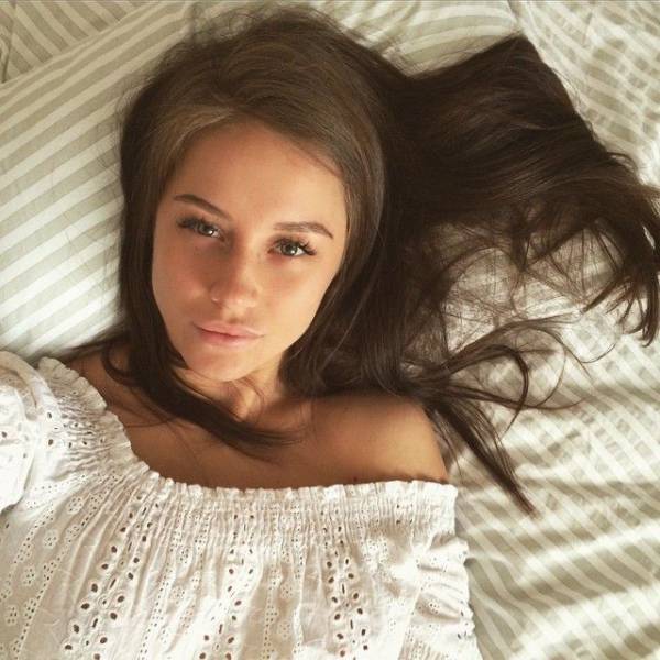 There's No Denying That Beautiful Girls Make The World A Better Place (59 pics)