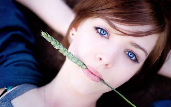 There's No Denying That Beautiful Girls Make The World A Better Place (59 pics)